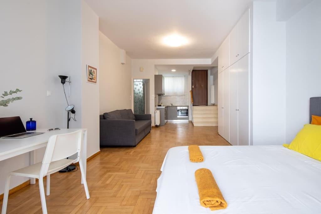 Newly Renovated, Quiet & Central Apartment In Kolonaki Aten Exteriör bild