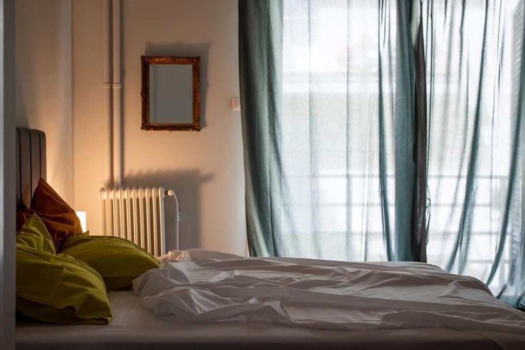 Newly Renovated, Quiet & Central Apartment In Kolonaki Aten Exteriör bild